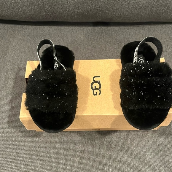 UGG Shoes Like New Little Girls Ugg Fluff Yeah Black Metallic